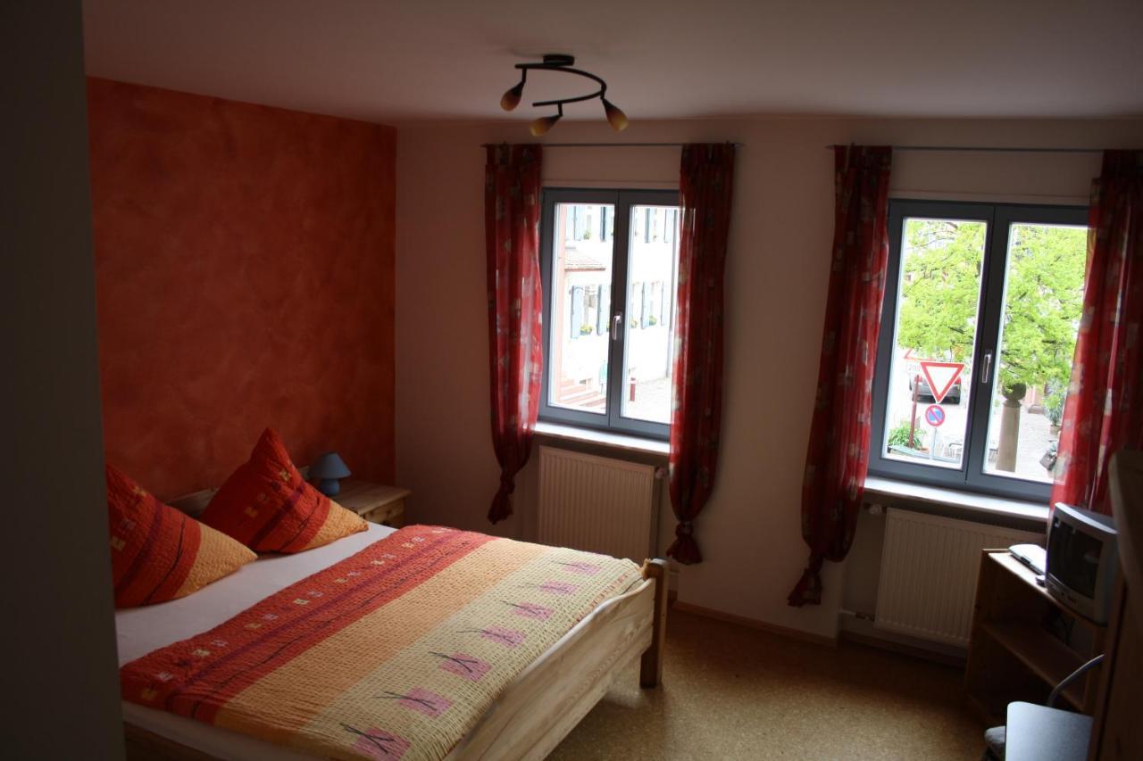 Zum Weinsticher, Weingut Anlag/Nichterlein Rhodt unter Rietburg Extérieur photo