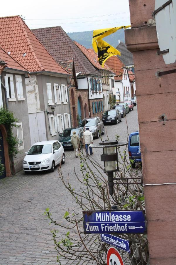 Zum Weinsticher, Weingut Anlag/Nichterlein Rhodt unter Rietburg Extérieur photo