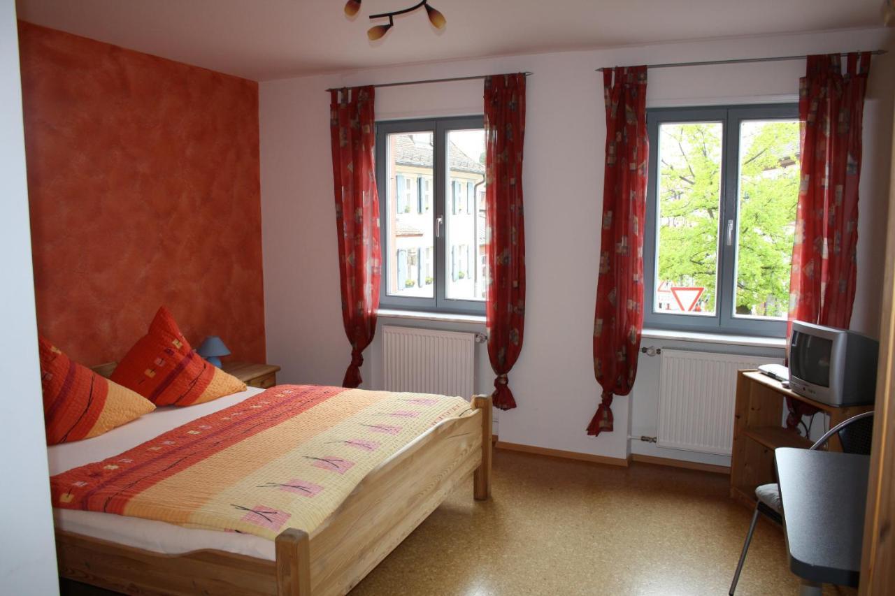 Zum Weinsticher, Weingut Anlag/Nichterlein Rhodt unter Rietburg Extérieur photo